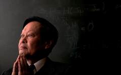 《美籍华裔物理学家——杨振宁》邓伟摄影艺术作品