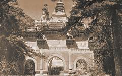 《万转山门》郎静山摄影作品
